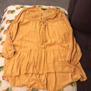 Mustard yellow American Eagle pheasant top